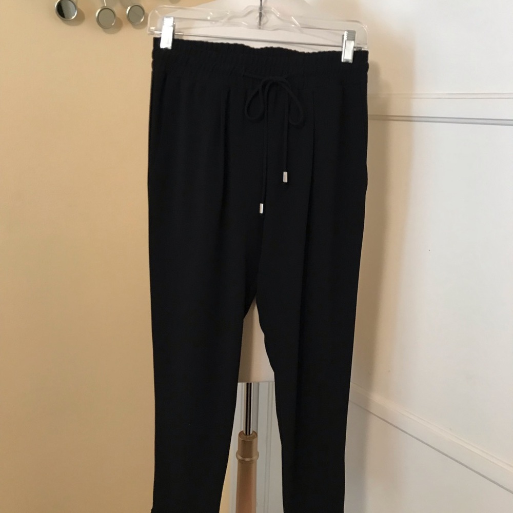 VeronicaM pants in size XS
